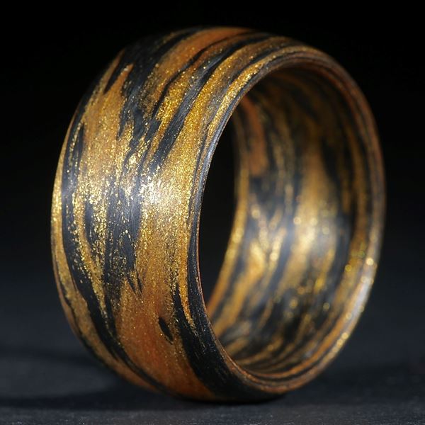 Karbonring, Carbon / Mira Cosmic Gold gewickelt (Duplex)