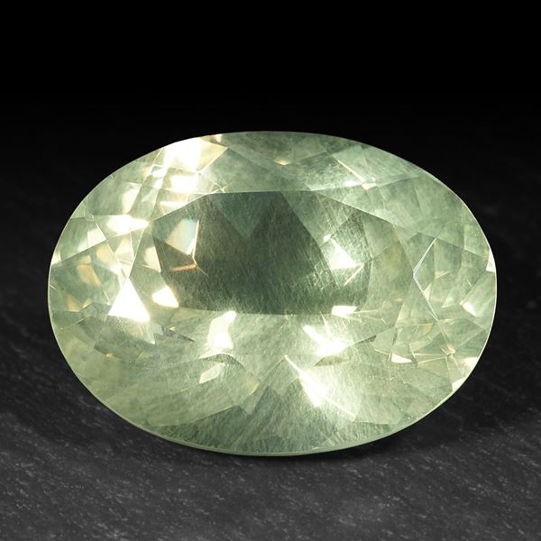 Chrysoberyll, 10.8ct.