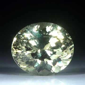 Chrysoberyll ca.10.2x9.7mm, 5.54ct. (1.1g)