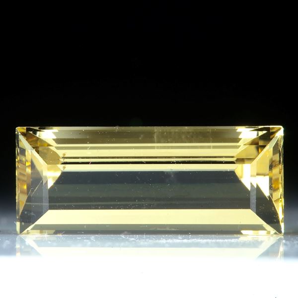 Goldberyll ca.16.5mmx12mm, 4.42ct. (0.88g)