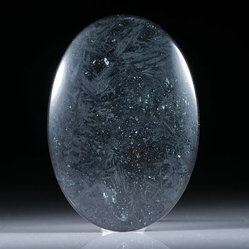 Hämatit (Eisenerz), ovaler Cabochon mit Bergkristall doublettiert