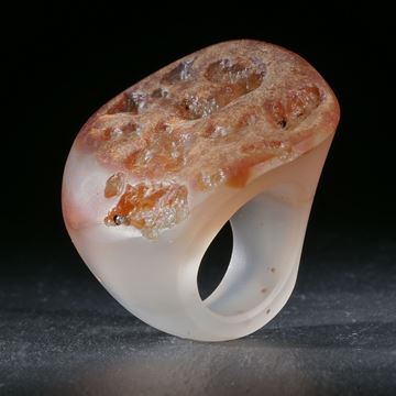 Karneol aus Madagaskar, handgeschliffener Ring