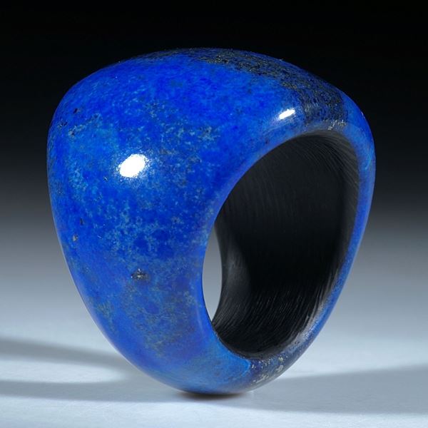 Edelsteinring Lapislazuli mit Karbonringschiene