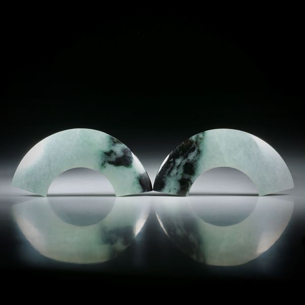 Jadeit Paar mit natürlichem Farbverlauf, je ca.42x20x6mm