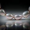 Perlencollier Süsswasser, rosa oval, Durchmesser 8.5 - 9mm, Gesamtlänge 44cm, geknüpft, mit vergoldetem Silberverschluss