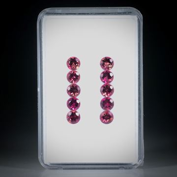 Turmalin rund facettiert 10 Steine total 4.09ct. Durchmesser ca. 4.5mm