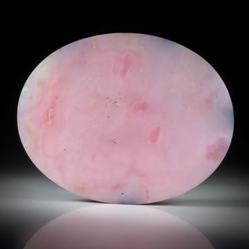 rosa Andenopal,  ovaler Cabochon mit naturbelassenem Boden ca.48x39x12mm