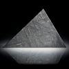 Eisenmeteorit mit geätzter Oberfläche, Dreieckform ca.50x31x2.5mm