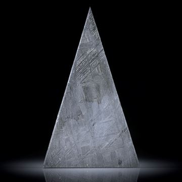 Eisenmeteorit mit geätzter Oberfläche, Dreieckform ca.41x25x2.5mm