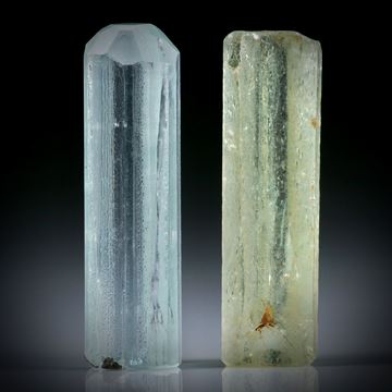 Beryll Kristall Paar 28.88ct. ca.29x8.5x6mm und 28x8x7mm