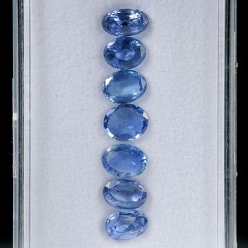 Saphir Ceylon unerhitzt 9.47ct. Lot aus 7 Steinen, Grösse ca.7mm