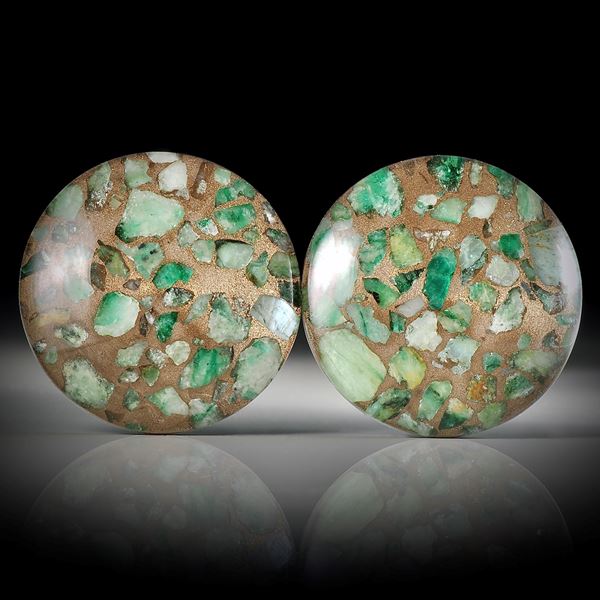 Smaragd in Bronzematrix, Paar, runde Cabochon, mit Perlmutter und Bergkristall kombiniert, poliert, je ca.22x22x5.3mm